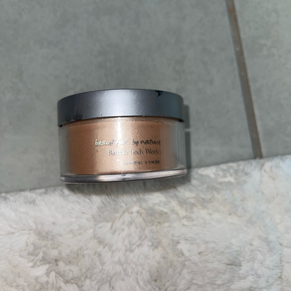 Y2K Bath & Body Works Beauty by Nature Shimmer Powder Made in Italy DISCONTINUED
